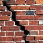 عوامل موثر در ترک خوردن دیوار و راههای جلوگیری از آن